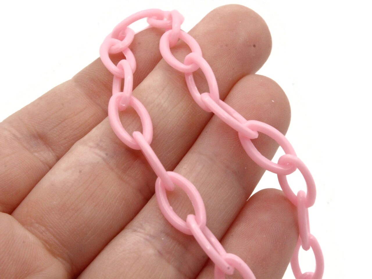 15.75 Inch Pink Plastic Oval Chain - 40cm chain - 13x8mm links